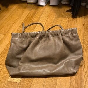 Elegant Tan Leather Tote Bag